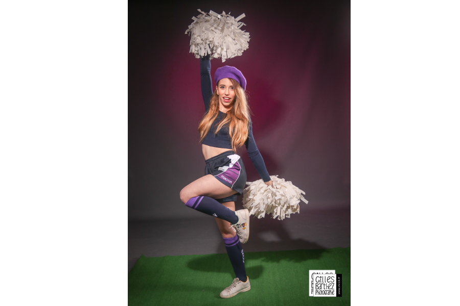 danseuse pompom pom girl cheerleader sa xv rugby angouleme soyaux chanzy mauve twirling majorette pro d2 Alexandre Ruiz pitcho Cagou landreau etcheto shooting studio